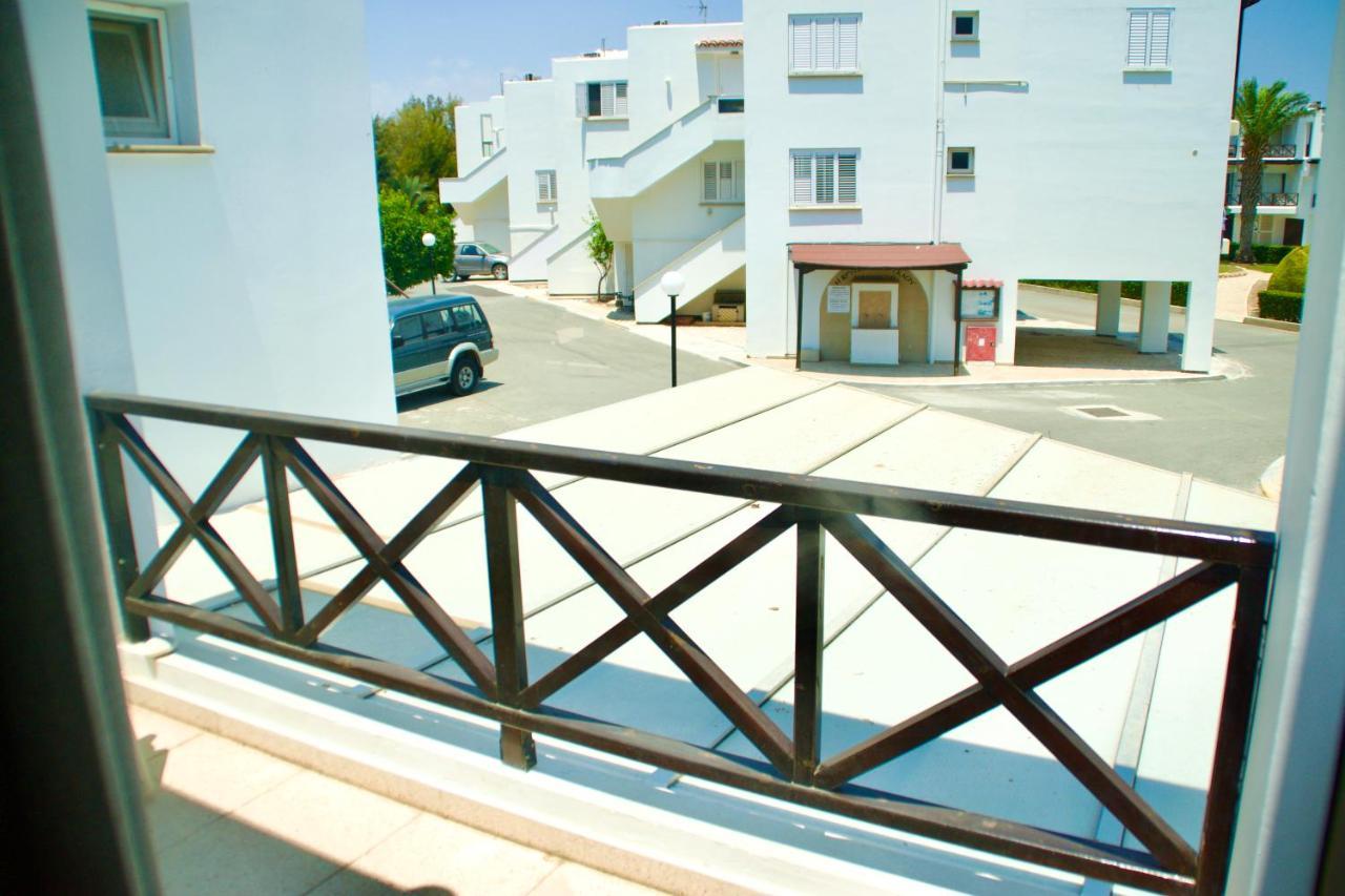 Yiallos Village Apt. A101 Meneou Ngoại thất bức ảnh